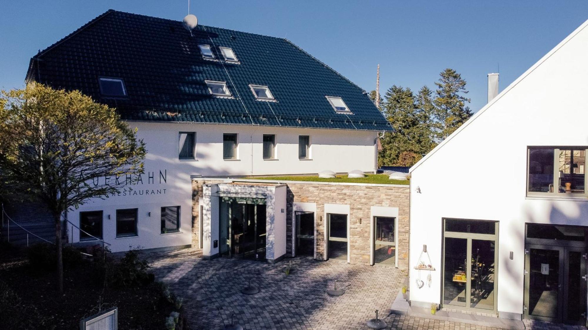 Hotel Restaurant Auerhahn 바드윌드바드 외부 사진