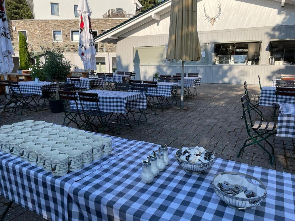 Hotel Restaurant Auerhahn 바드윌드바드 외부 사진